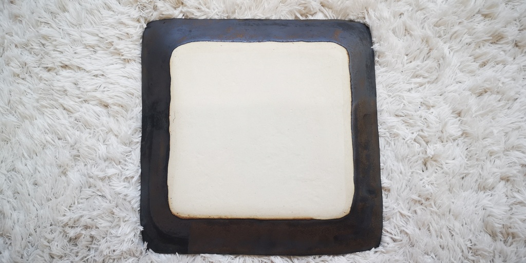 19cm平皿・プレート(黒):サラダ、デザートプレート、お菓子の盛り合わせ用などにどうぞ