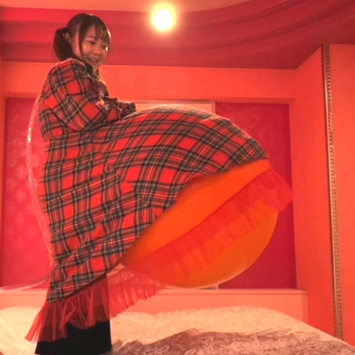 #1-04 巨大風船限界衣服内割り