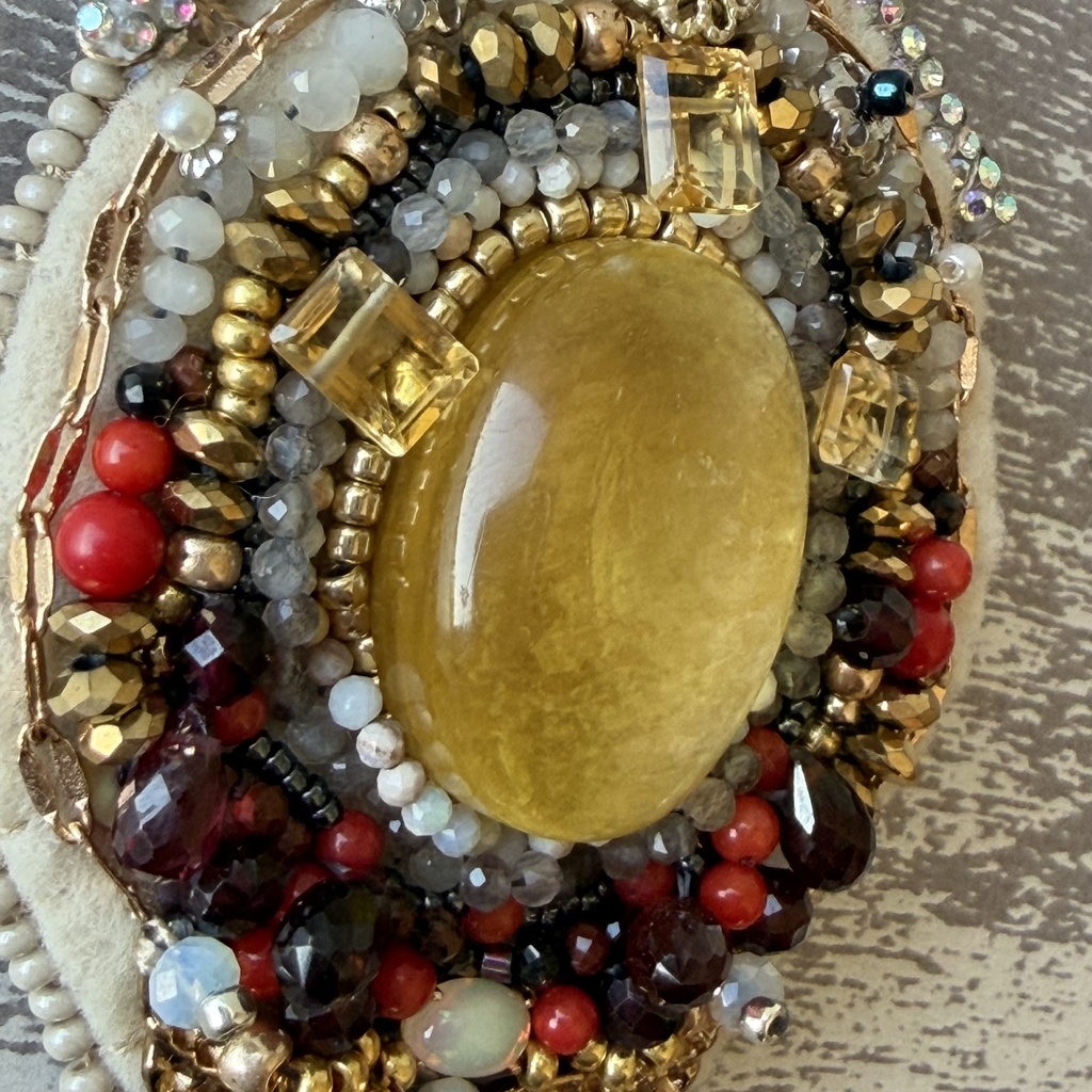 宝石盛り盛り悪食王ライオスand側近カブルー概念ピンズブローチ