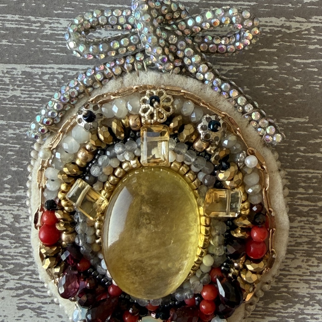 宝石盛り盛り悪食王ライオスand側近カブルー概念ピンズブローチ