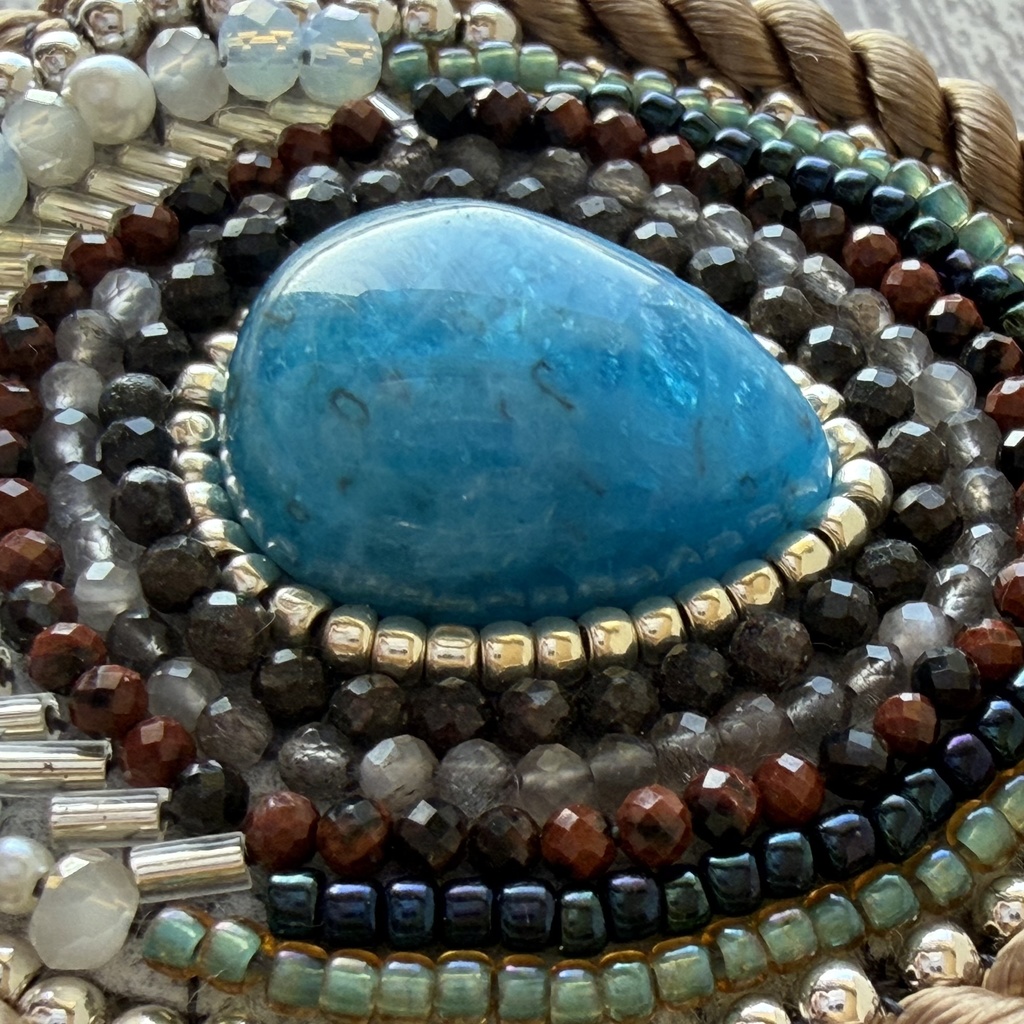 宝石盛り盛り悪食王ライオスand側近カブルー概念ピンズブローチ