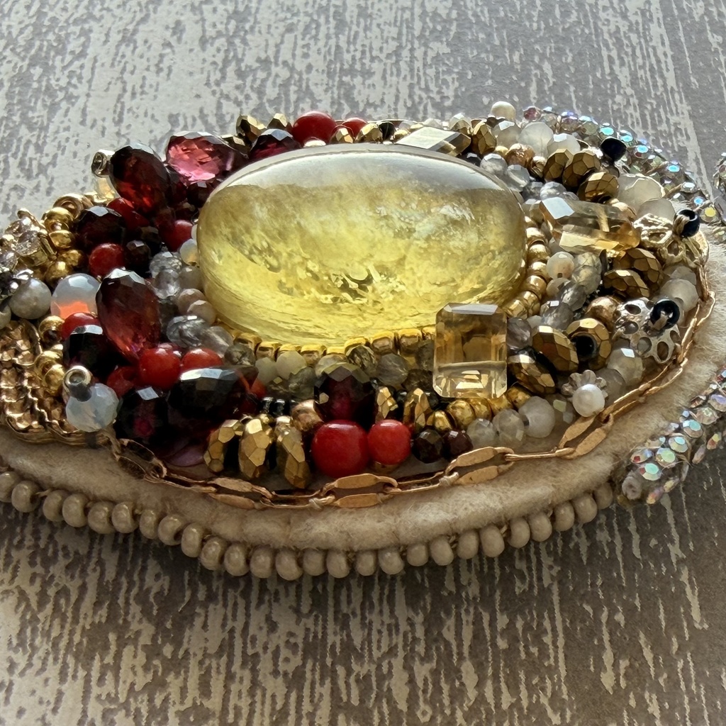 宝石盛り盛り悪食王ライオスand側近カブルー概念ピンズブローチ