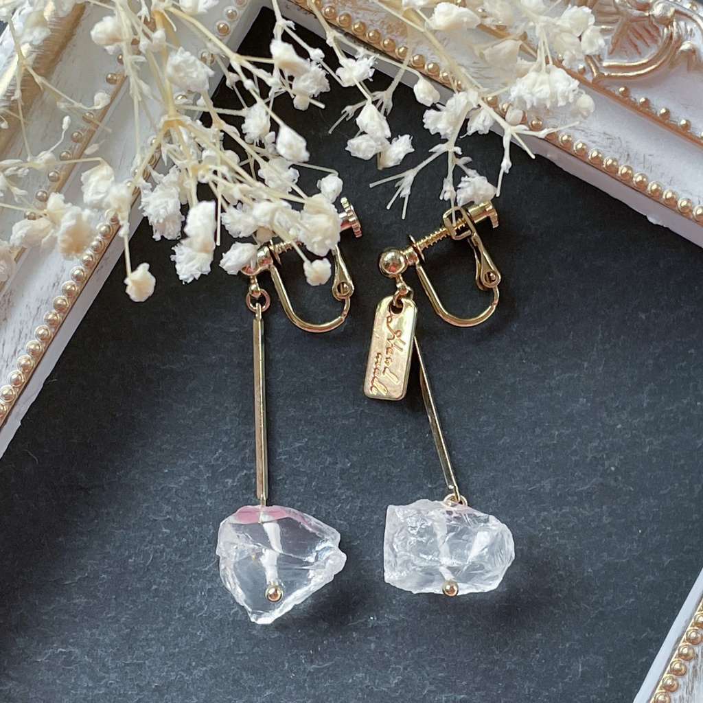 【イヤリング】Stone Specimen(ｸﾘｽﾀﾙ)