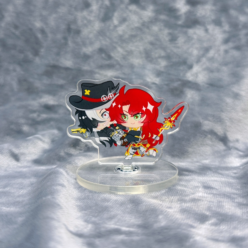 アルジェンヒル 回るアクスタ