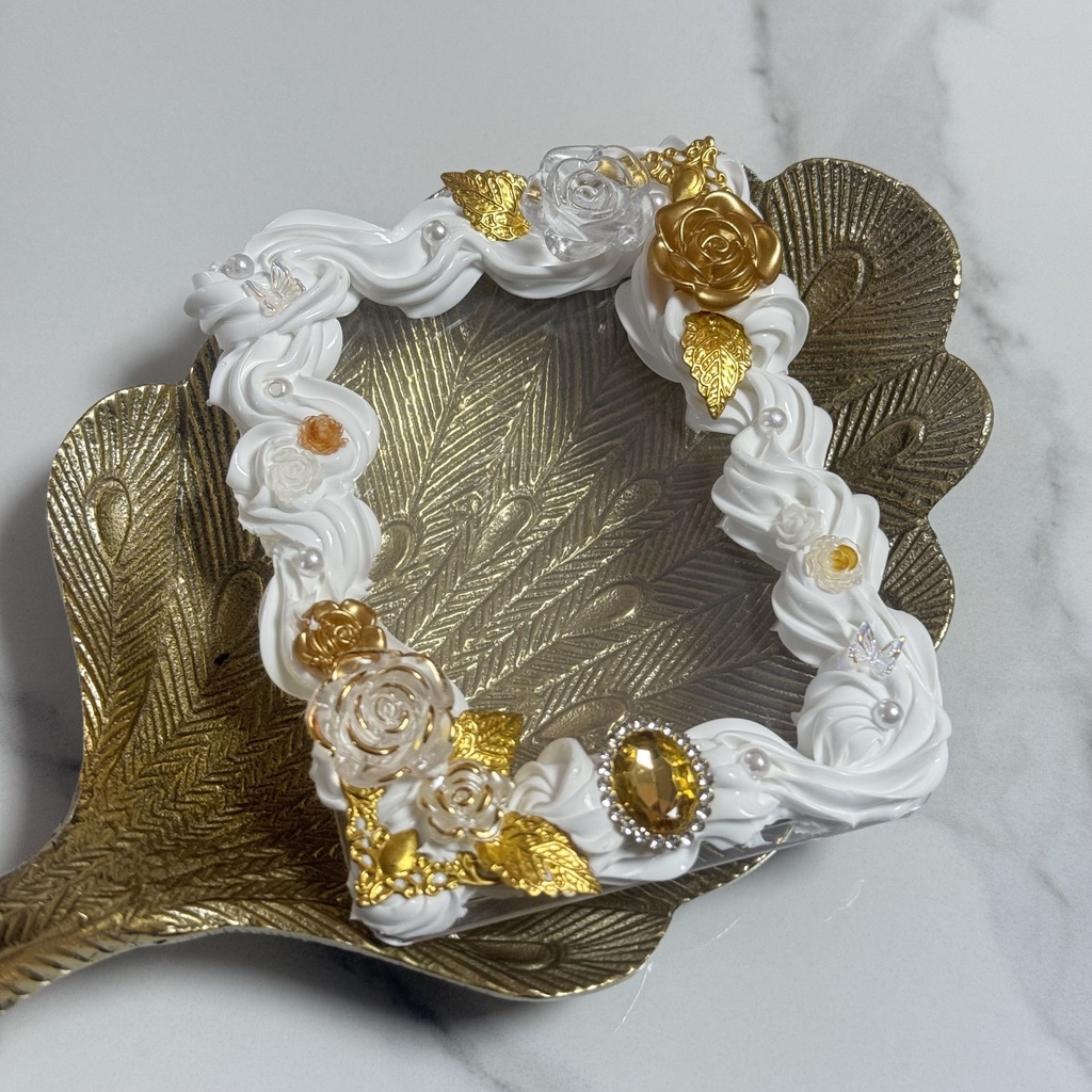 B8 硬質ケース トレカケース ホイップデコ