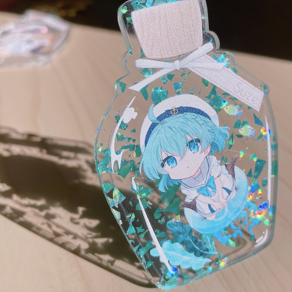 【C107】キラキラアクアリウムアクリルキーホルダー