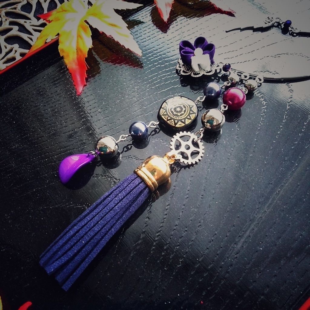 シック モダン 和風 歯車 個性的 つまみ細工 イヤーフック 紫 白 17