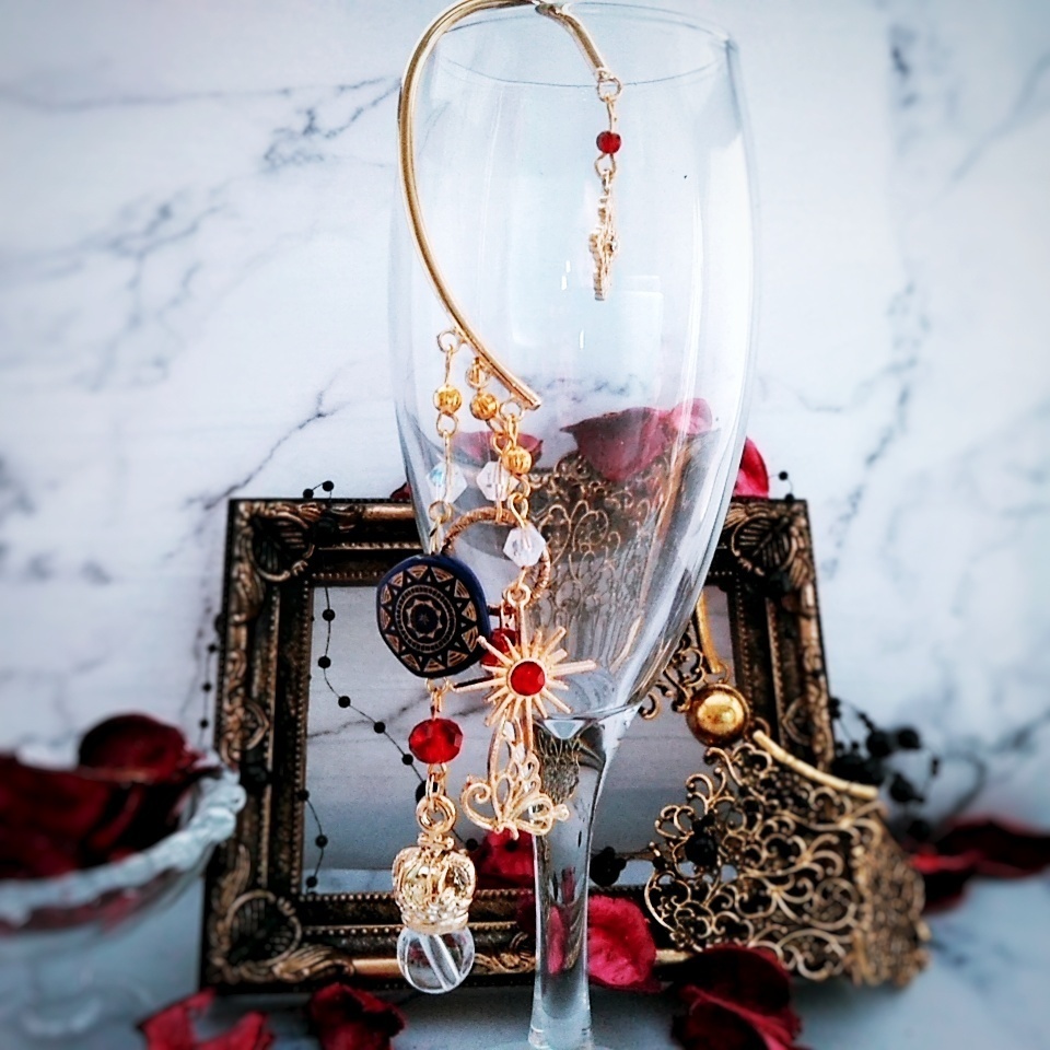 イヤーフック 王冠 蝶々 クリア 中級魔法 ウィザード専用 火属性 レッド 278