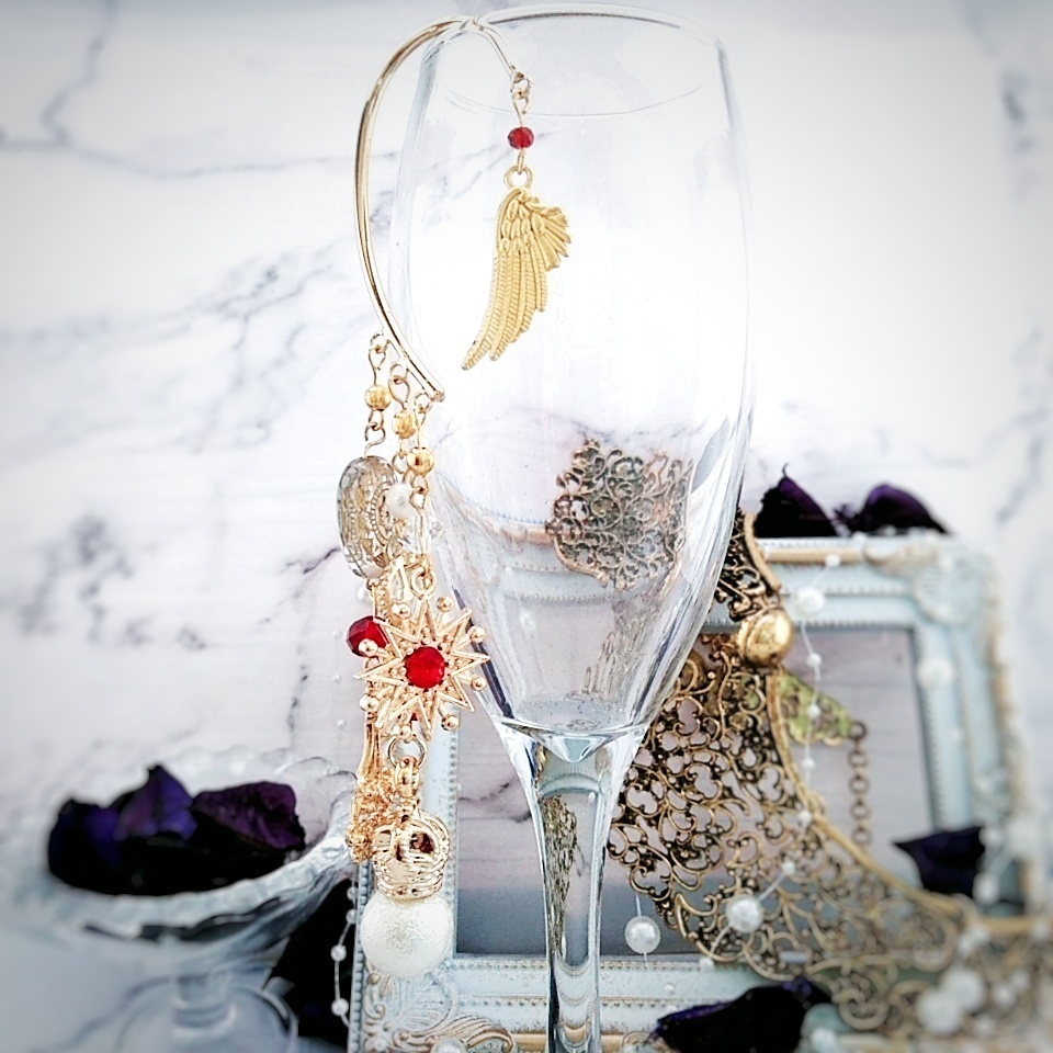 イヤーフック 王冠 パール 中級魔法 ウィザード専用 火属性 レッド 281