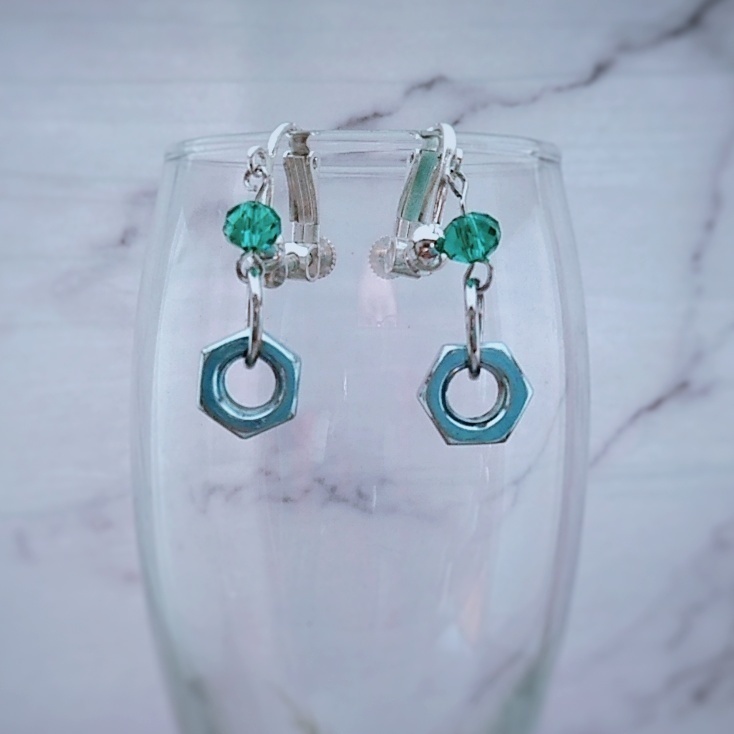 グリーン 工具 ナット イヤリング ユーモア 個性 かっこいい 売れ筋商品!人気 330