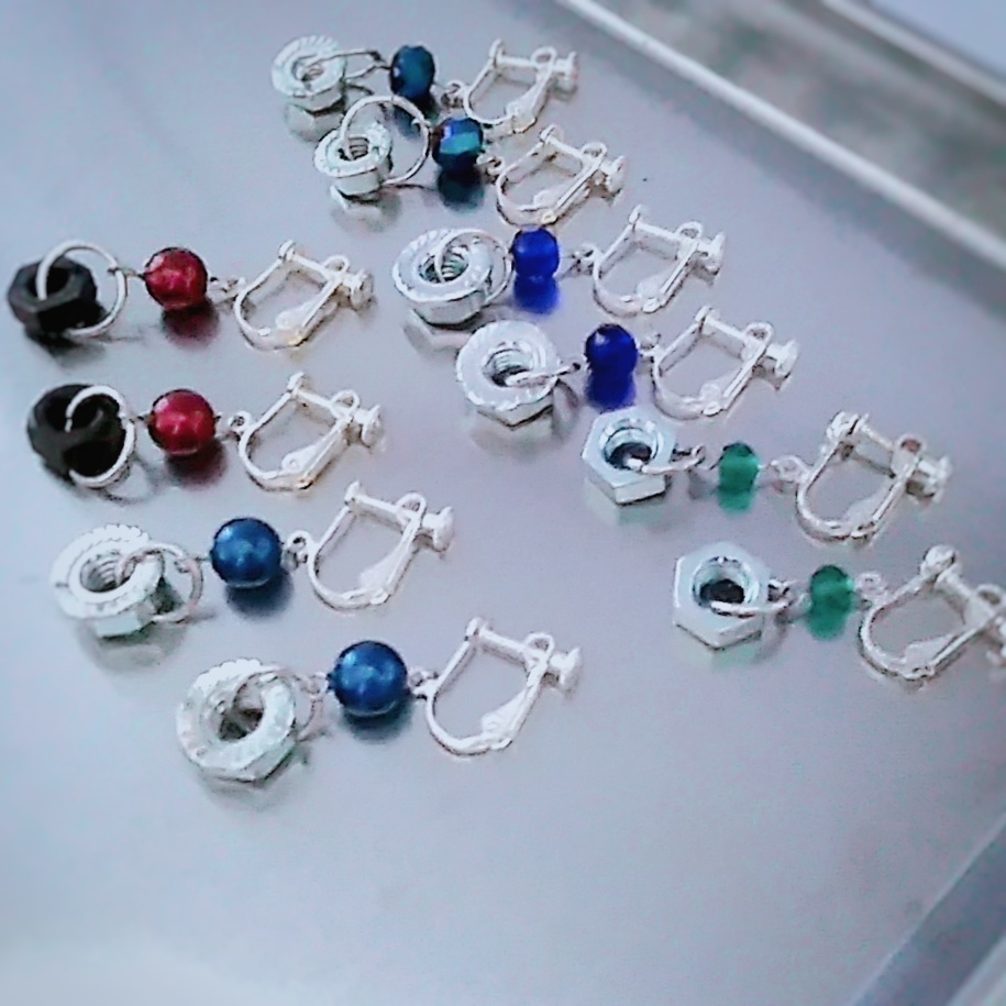 ブルー 工具 ナット イヤリング ユーモア 個性 かっこいい 売れ筋商品!人気 331