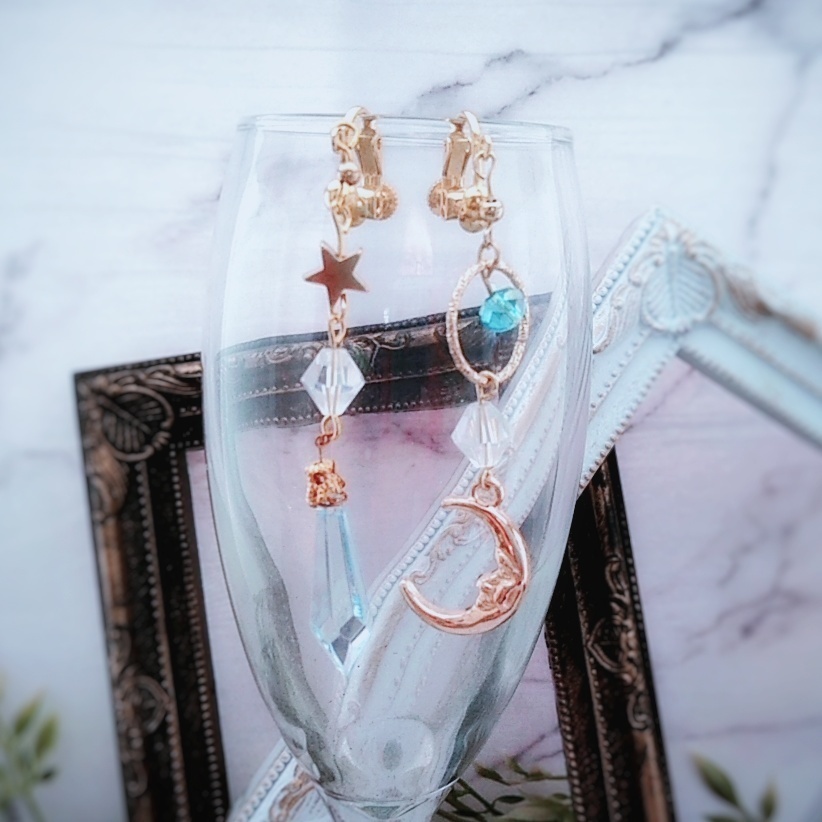 星と月の魔法石イヤリング スカイブルー 中級魔法 ウィザード専用 氷属性 344