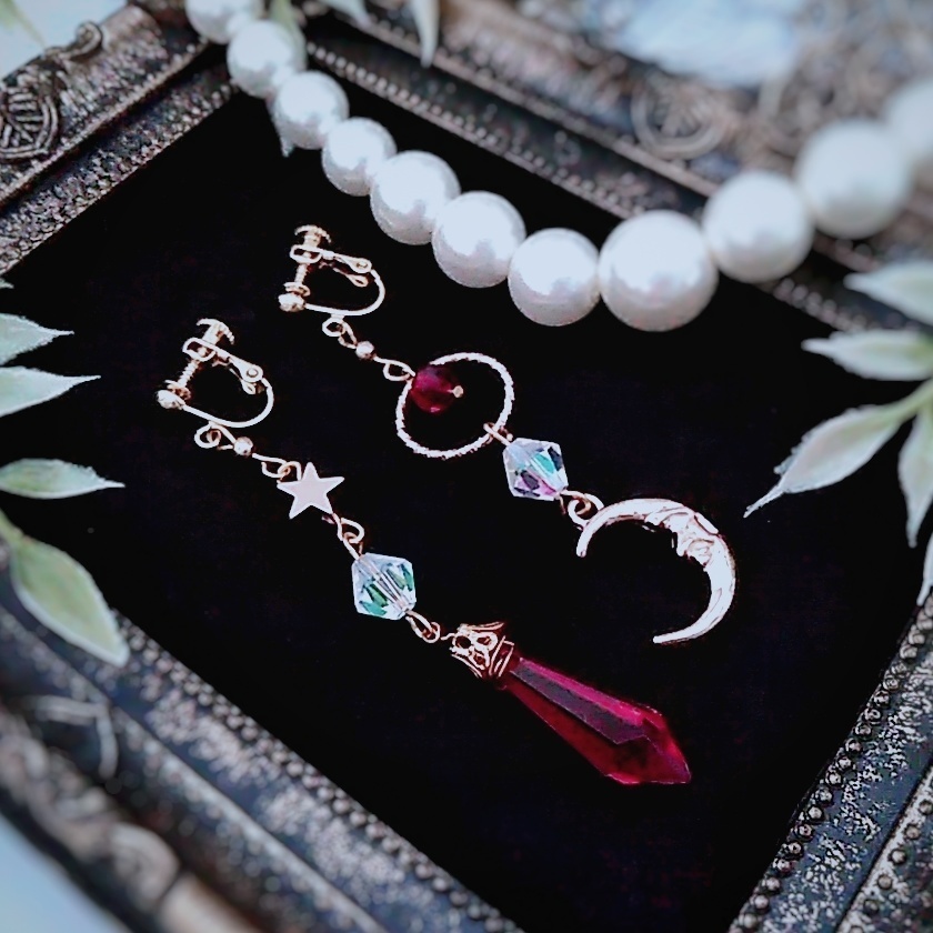 星と月の魔法石イヤリング レッド 中級魔法 ウィザード専用 火属性 345