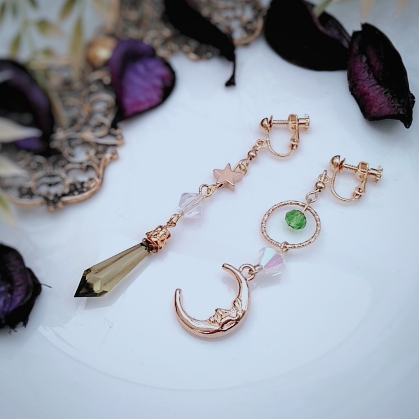 星と月の魔法石イヤリング グリーン 中級魔法 ウィザード専用 風属性 346