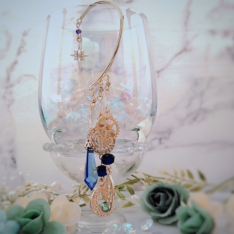 蝶々と月のイヤーフック ブルー 中級魔法 ウィザード専用 水属性 魔法石 魔法陣 355