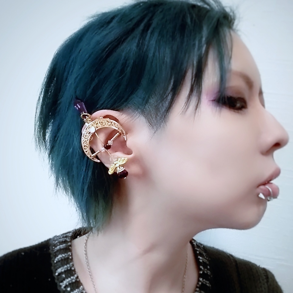 ダークネスアロー イヤーカフ パープル×ゴールド 上下左右装備可能 中級魔法 ウィザード専用 闇属性 533