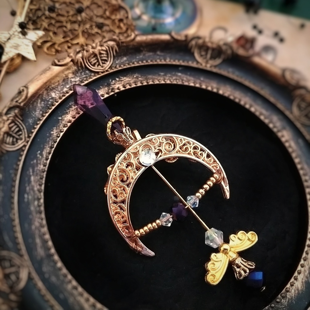 ダークネスアロー イヤーカフ パープル×ゴールド 上下左右装備可能 中級魔法 ウィザード専用 闇属性 533