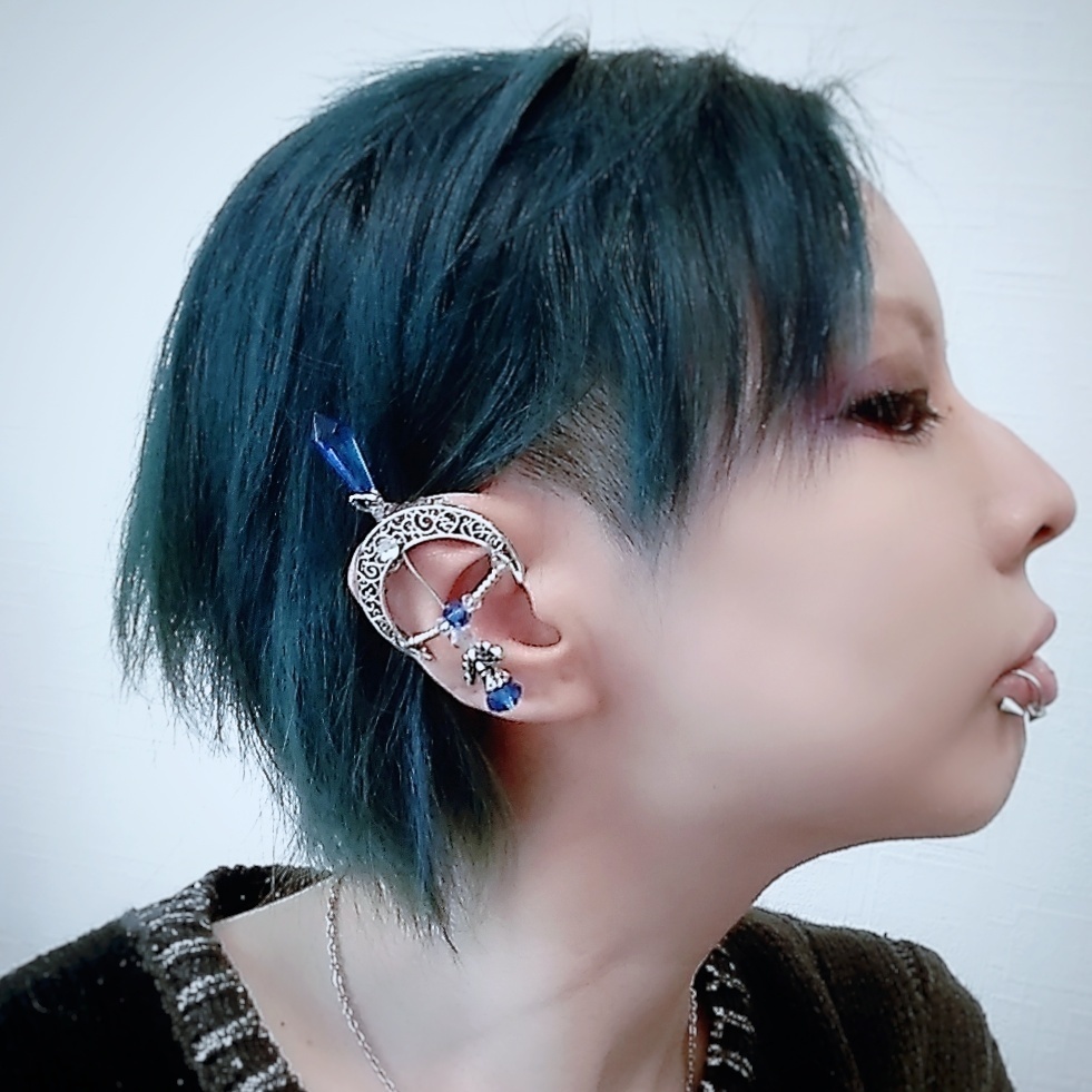 ウォーターアロー イヤーカフ ブルー×シルバー 上下左右装備可能 中級魔法 ウィザード専用 水属性 534