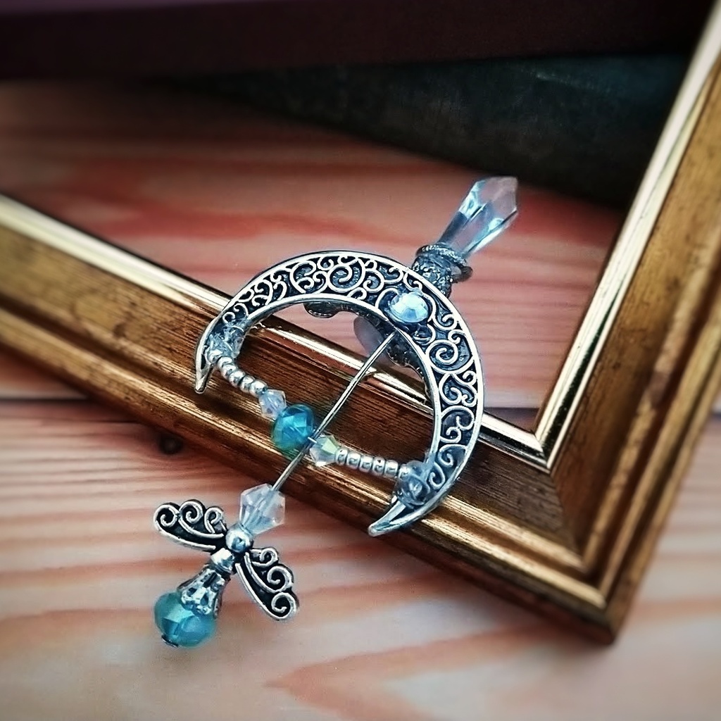 フリーズアロー イヤーカフ スカイブルー×シルバー 上下左右装備可能 中級魔法 ウィザード専用 氷属性 536