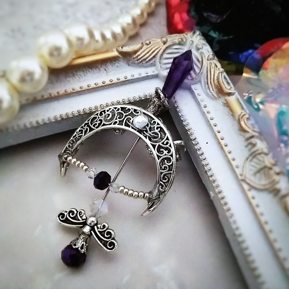 ダークネスアロー イヤーカフ パープル×シルバー 上下左右装備可能 中級魔法 ウィザード専用 闇属性 537