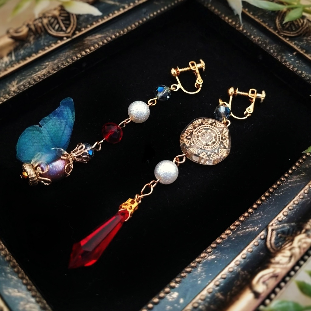 魔法石と魔法陣の蝶々つきイヤリング レッド 中級魔法 ウィザード専用 火属性 598