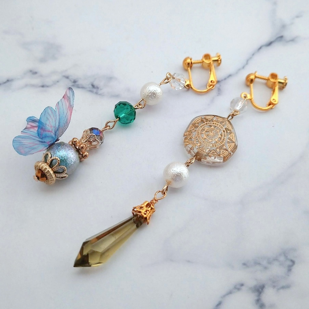 魔法石と魔法陣の蝶々つきイヤリング グリーン 中級魔法 ウィザード専用 風属性 599