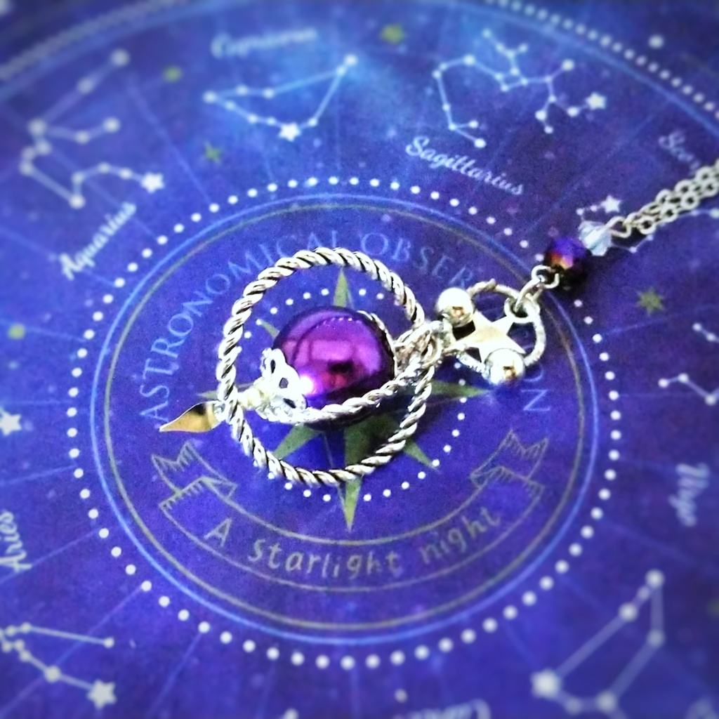 小さな紫の惑星ネックレス　中級魔法　ウィザード専用　闇属性　609