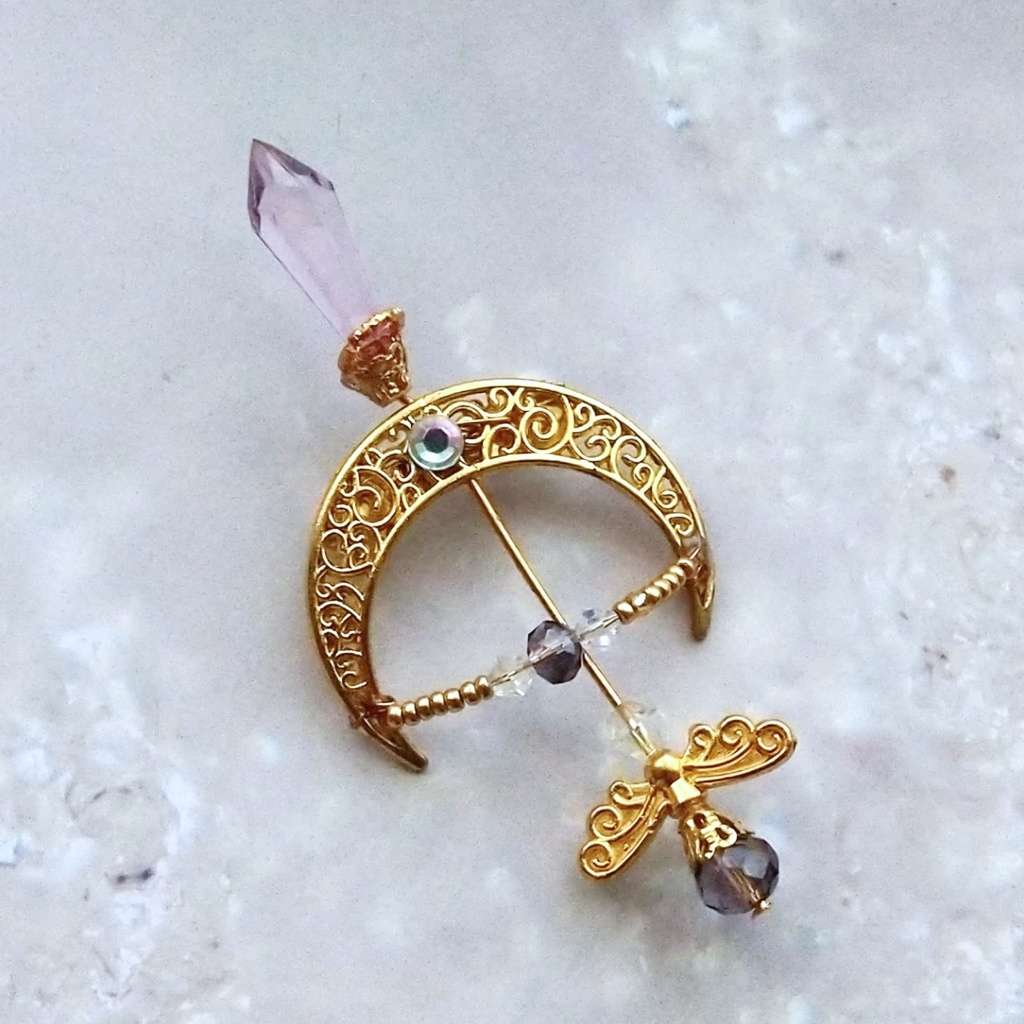 ダークアロー(軽度) ブローチ ライトパープル×ゴールド 中級魔法 ウィザード専用 闇属性(軽度) 弓矢 個性 617