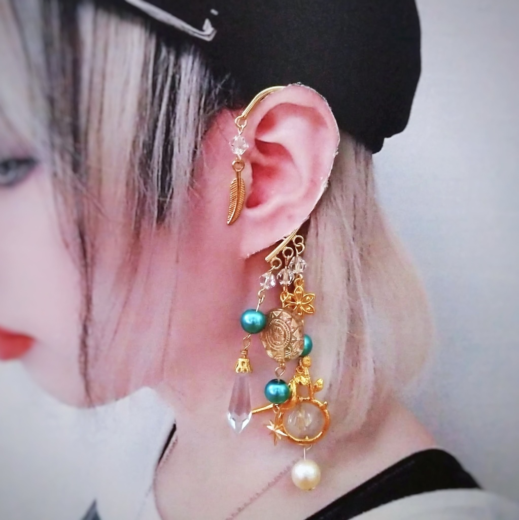 氷鳥の囁きイヤーフック スカイブルー 中級魔法 ウィザード専用 氷属性 魔法石 鳥 パール 魔法陣 629