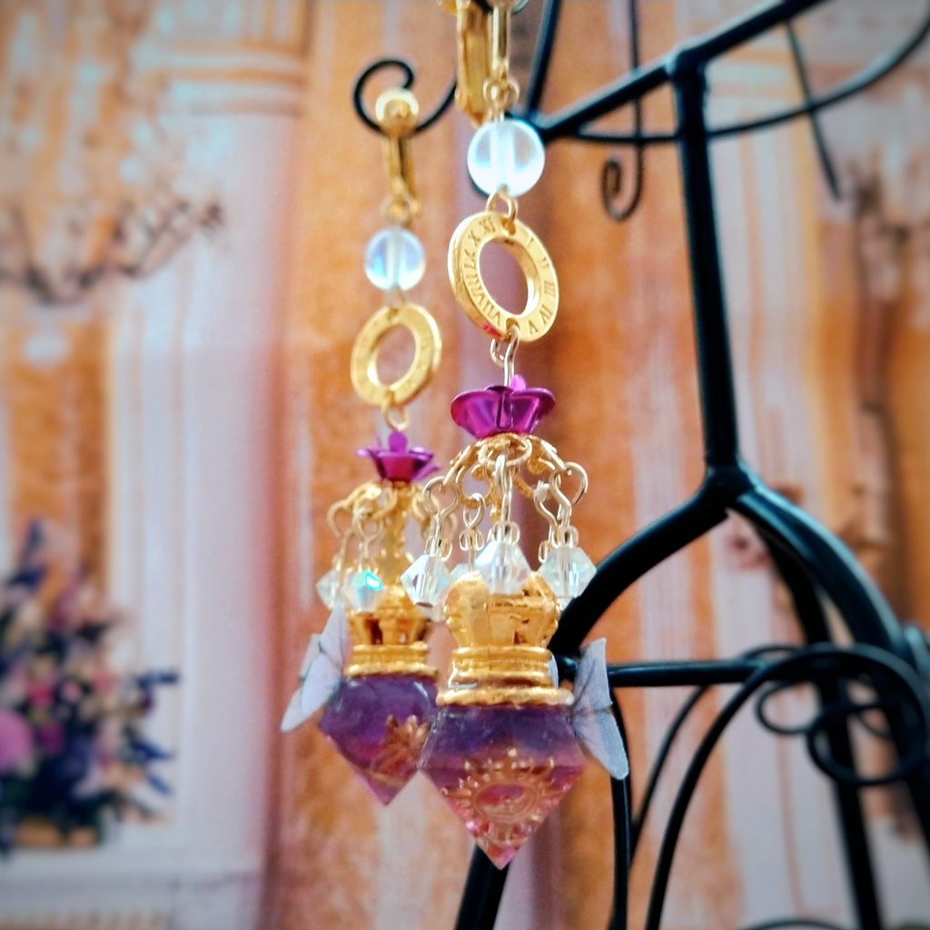 薔薇と魔法石のシャンデリアイヤリング 青 赤×黒 緑 紫×ピンク 紫 ゴールド702〜706