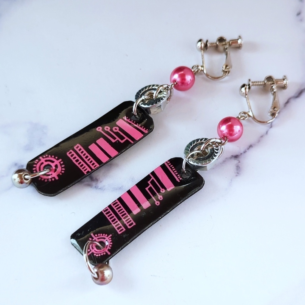 サイバー 個性派イヤリング サブカル 地雷系 ナット プラバン レジン 全9種類