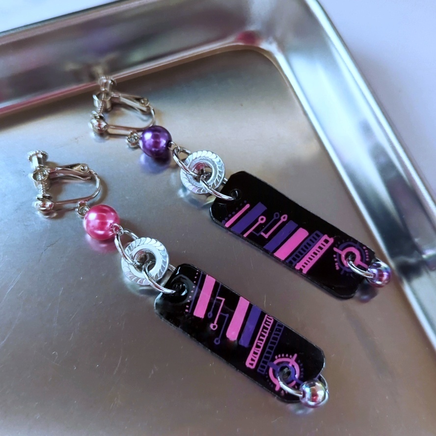 サイバー 個性派イヤリング サブカル 地雷系 ナット プラバン レジン 全9種類