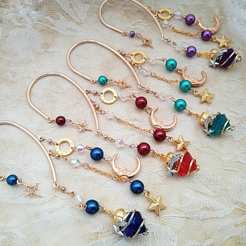 螺旋描く魔法石イヤーフック 4色 上級魔法 ハイウィザード専用 ブルー レッド グリーン パープル 823〜826