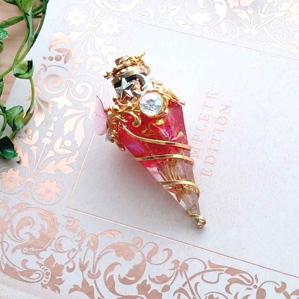 魔力(電池)で光る! 流星石ネックレス 封印ver ゴールド 上級魔法 ハイウィザード専用 866〜868