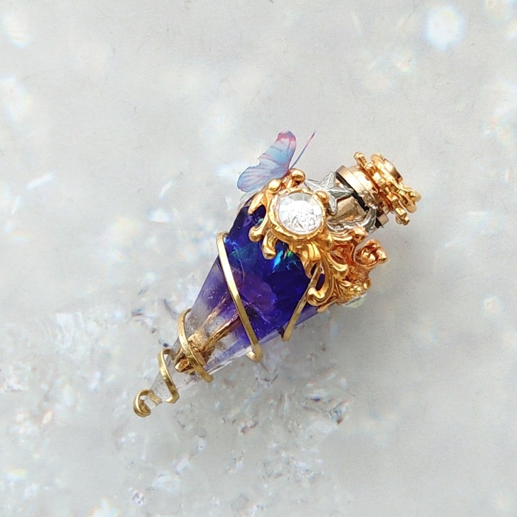 魔力(電池)で光る! 流星石ネックレス 封印ver ゴールド 上級魔法 ハイウィザード専用 866〜868