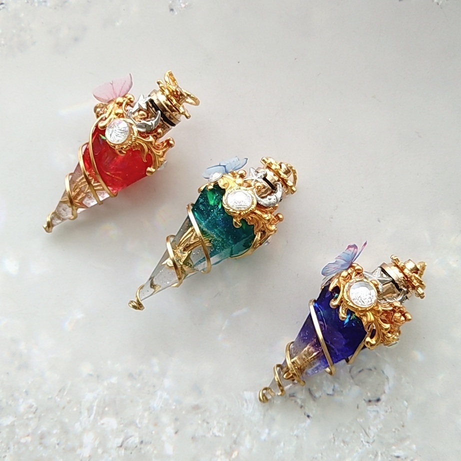 魔力(電池)で光る! 流星石ネックレス 封印ver ゴールド 上級魔法 ハイウィザード専用 866〜868