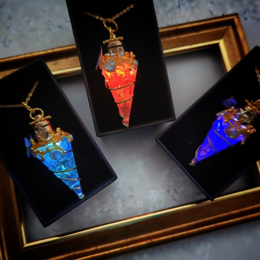魔力(電池)で光る! 流星石ネックレス 封印ver ゴールド 上級魔法 ハイウィザード専用 866〜868