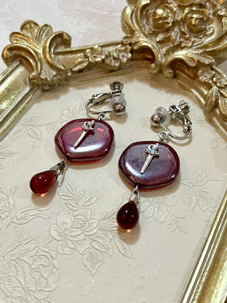 松井江イメージイヤリング/ピアス B