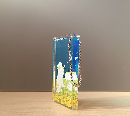 アクリルキーホルダー(ドミノ型)季節のお花:たんぽぽ