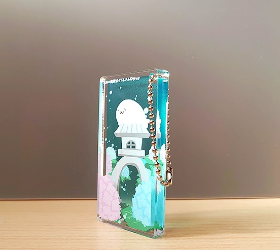 アクリルキーホルダー(ドミノ型)季節のお花:あじさい