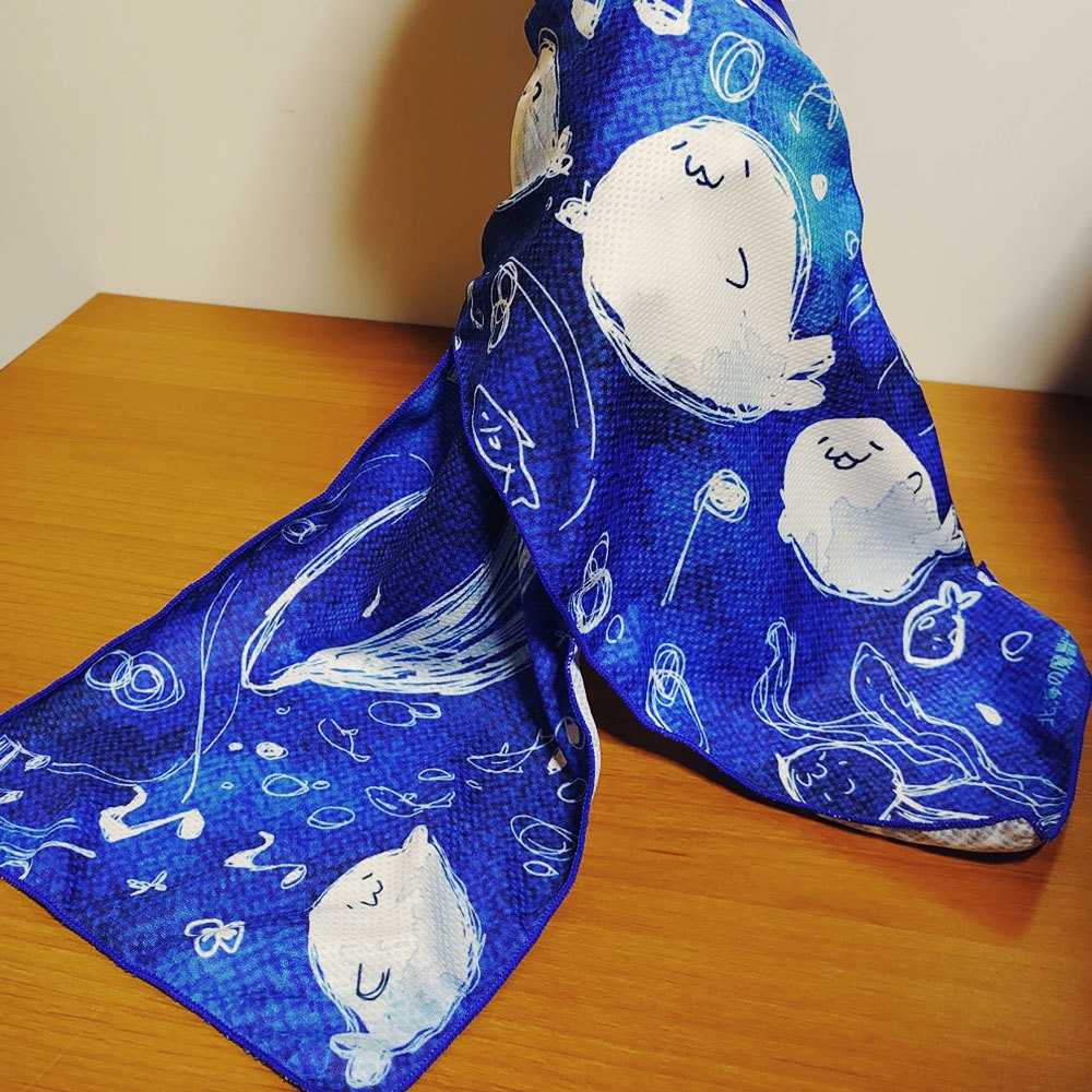 北海の魔獣あざらしさん ひんやりタオル(クジラと歌う)