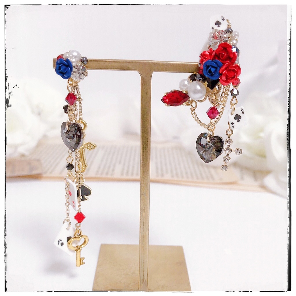【Rose Garden Teaparty】薔薇&トランプのピアス,イヤーカフセット