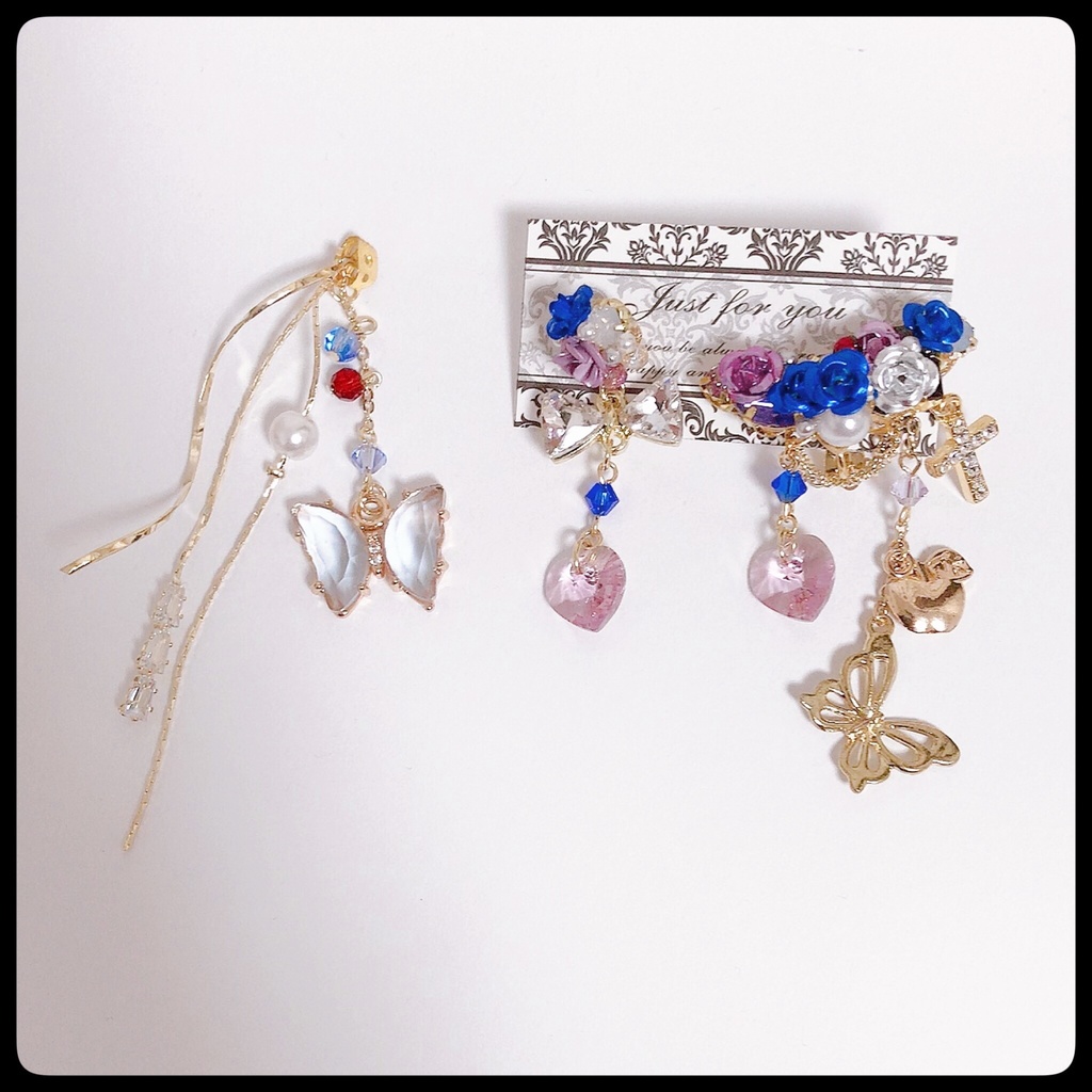 《★売り切りSALE!》【Reine du miroir】薔薇&ビジュー バタフライピアスとイヤーカフのセット