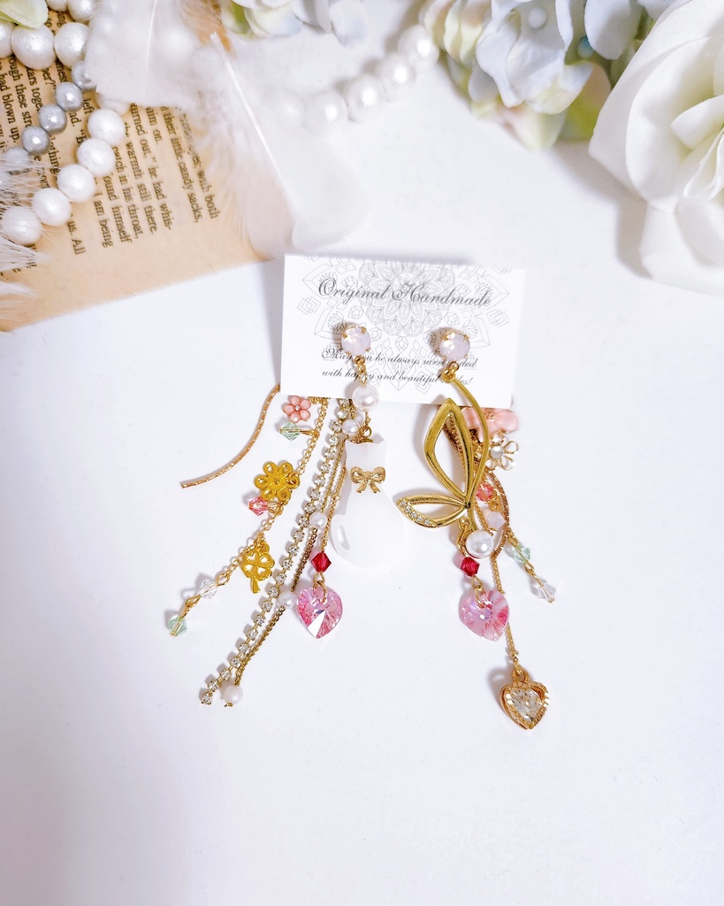 【恋猫】ビジュー&ホワイトキャット ハート 2wayピアス