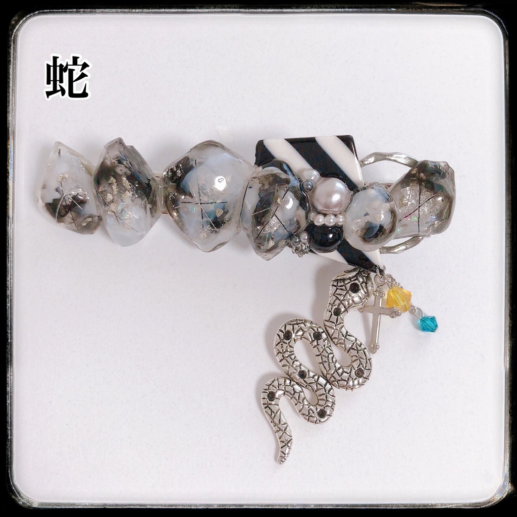 【柱 集結】グラデーションカラー 鉱石風 ビジューバレッタ