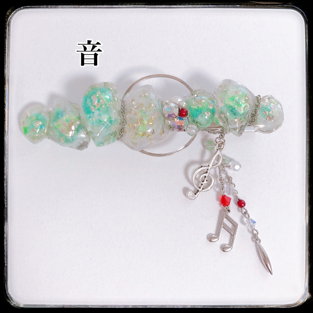 【柱 集結】グラデーションカラー 鉱石風 ビジューバレッタ