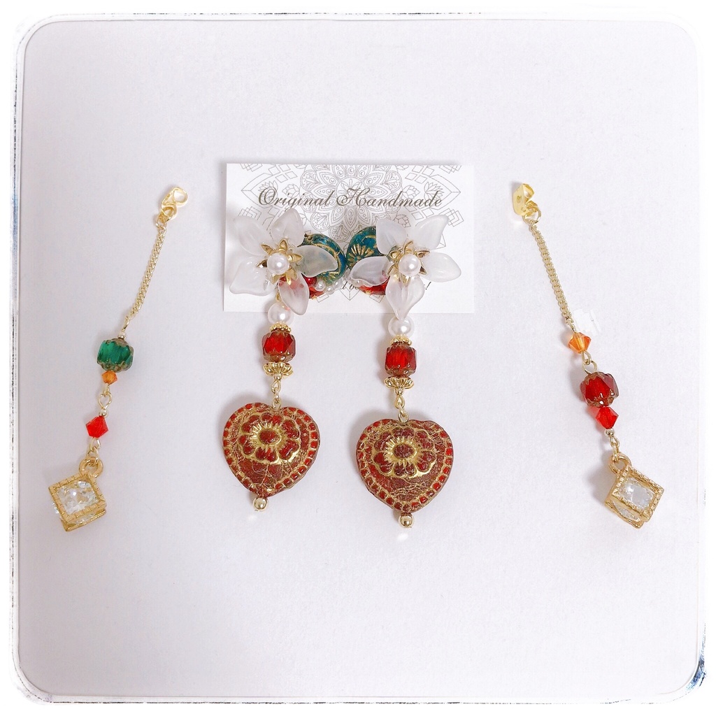 《★売り切りSALE!》【アリアーブナーリヤ】フラワー&ビジュー アンティークハート 2wayピアス