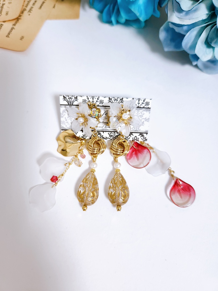 《★再販×3！！》【Fairly Gala】フラワービジュー ＆チェーン 2wayピアス -Antique Gold ver.-