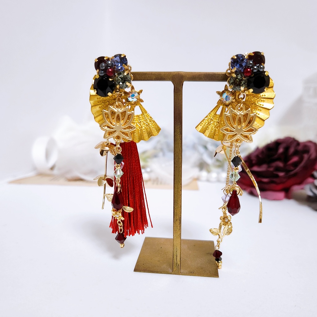 《★再販×4!!》【蔓蓮華】ビジュー&タッセル チェーン3wayピアス