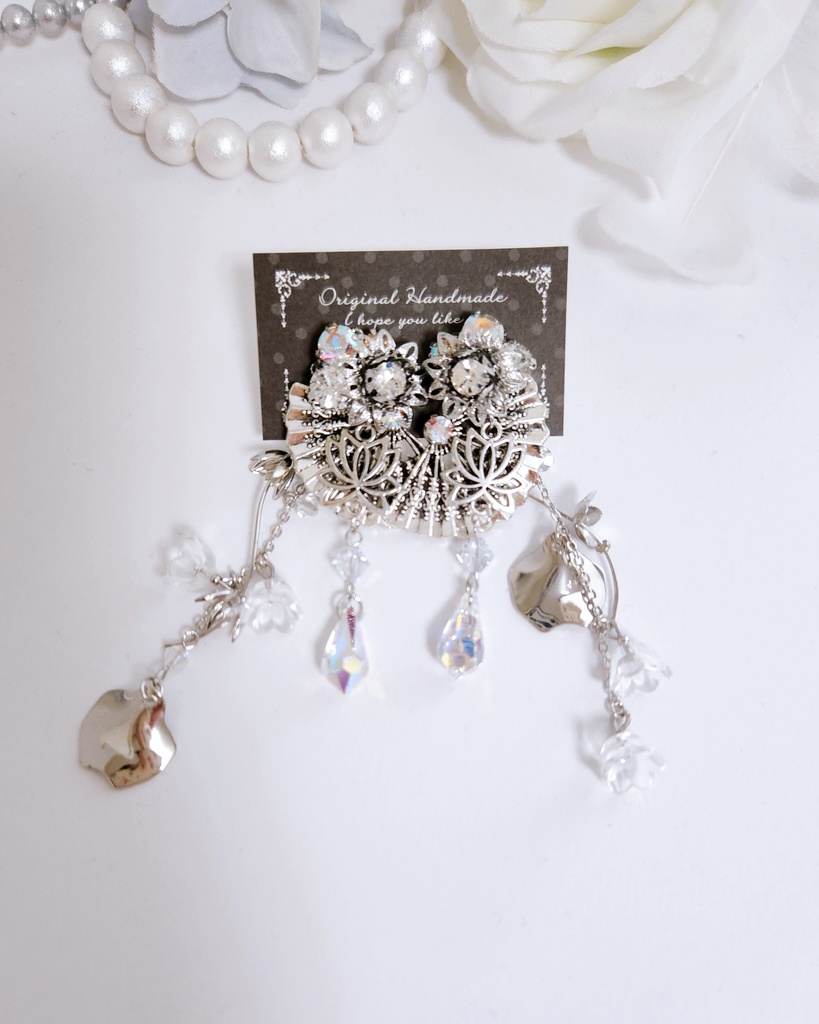 《★受注オーダー》【乃木様 専用ページ】フラワービジュー 3wayチェーンピアス